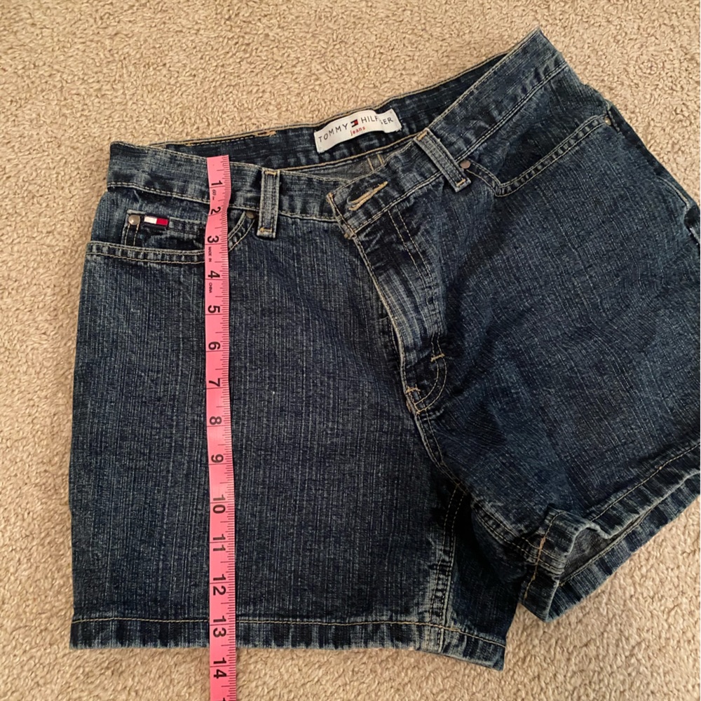 Tommy Hilfiger Mid Rise Denim Short Size 6 Dark wash